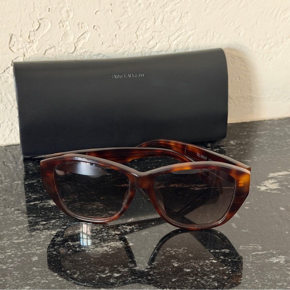 Saint Laurent YSL Havana geometric brown tortoise sunglasses with case - Picture 2 of 5
